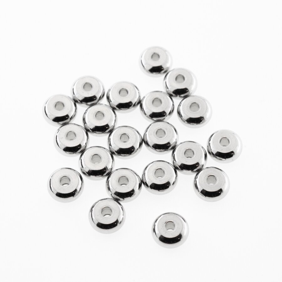 20 vnt, nerūdijančio plieno plokšti apvalūs intarpai, sidabrinė spalva, metalo storis-4 mm, išorinis diametras-8 mm, vidinis diametras-2.5 mm 20 vnt, nerūdijančio plieno plokšti apvalūs intarpai, sidabrinė spalva, metalo storis-4 mm, išorinis diametras-8 mm, vidinis diametras-2.5 mm