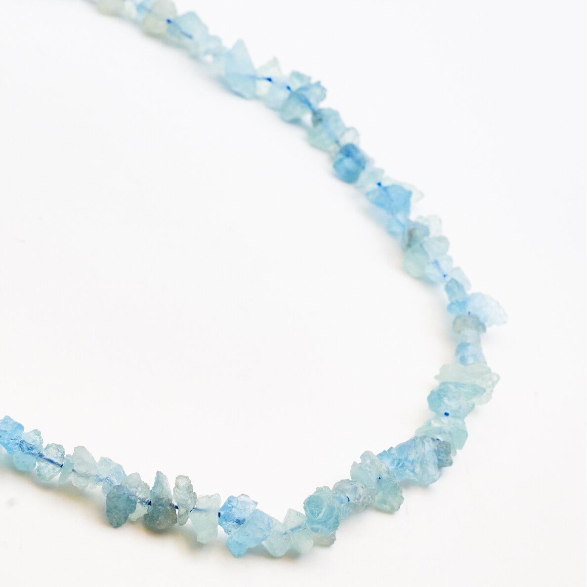 Aquamarine, 6x10-4x7 mm, 37-40 cm/strand