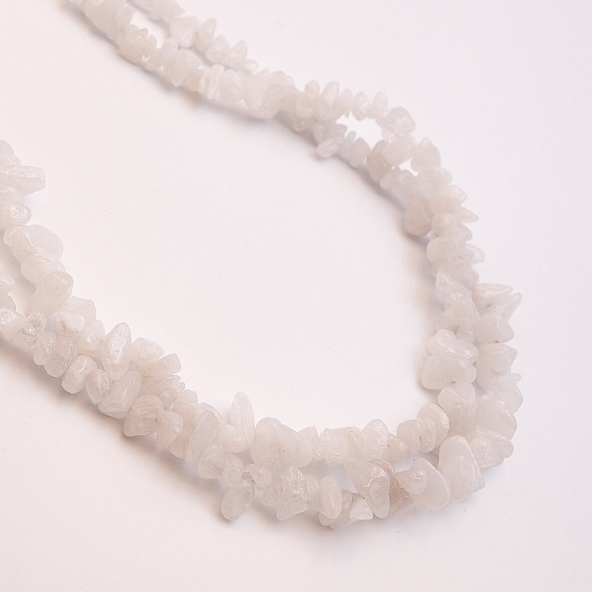 White Moonstone, Natural, C Grade, Chip Bead, 80-83 cm/strand, about 5-8 mm White Moonstone, Natural, C Grade, Chip Bead, 80-83 cm/strand, about 5-8 mm