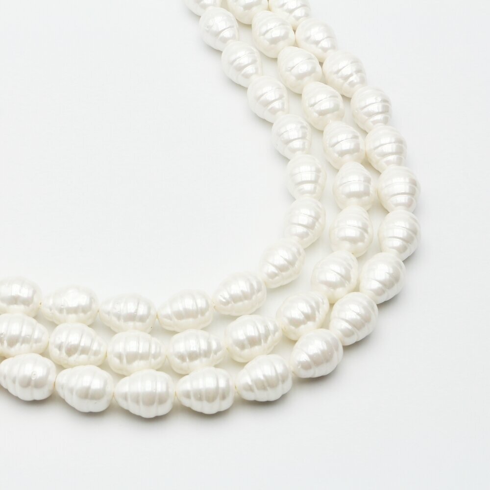 Shell Pearl, Reconstituted, B Grade, Grooved Teardrop Bead, White, 39 cm/strand, about 14x17 mm