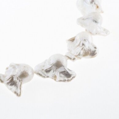 Słodkowodne perły, C jakość, barokowy kształt, biały kolor, 35-36 cm/nić, około 20-30x27-30 mm