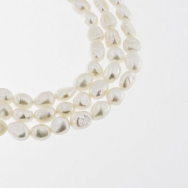 Słodkowodne perły, C jakość, wiercone wzdłużnie ziemniaczany kształt, biały kolor, 35-36 cm/nić, około 4-5, 5-6 mm