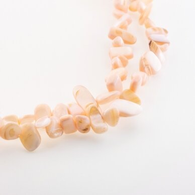 Gėlavandenių perlo kriauklė, natūralus, B kokybė, dažytas, skaldos forma, #39 pastelinė rožinė spalva, 78-80 cm/gija, apie 5x8-10x25 mm