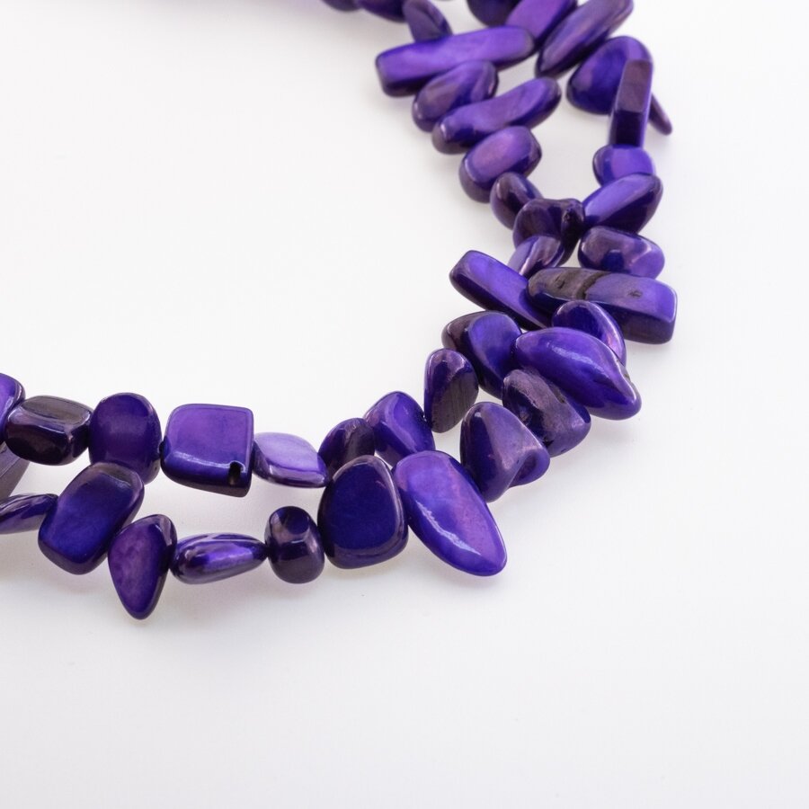 Mother-of-pearl Shell, Natural, B Grade, Dyed, Chip Bead, #42 Violet Blue, 78-80 cm/strand, about 5x8-10x25 mm Mother-of-pearl Shell, Natural, B Grade, Dyed, Chip Bead, #42 Violet Blue, 78-80 cm/strand, about 5x8-10x25 mm
