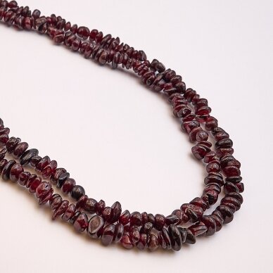 Garnet, Natural, CD Grade, Chip Bead, Dark Red, 80-83 cm/strand, about 5-8, 8-12 mm Garnet, Natural, CD Grade, Chip Bead, Dark Red, 80-83 cm/strand, about 5-8, 8-12 mm