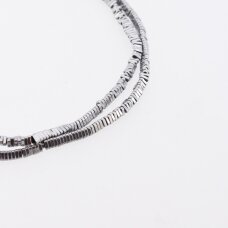 Hematyt, odzyskany, kształt trójkątny rondelle, niklu kolor, 39-40 cm/sznur, 3x1 mm Hematyt, odzyskany, kształt trójkątny rondelle, niklu kolor, 39-40 cm/sznur, 3x1 mm