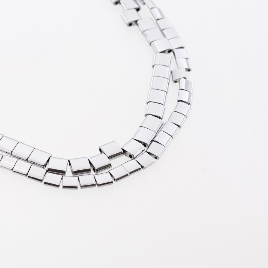 Hematite, Reconstituted, Puffed Square Bead, Double Drilled, Nickel Grey, 39-40 cm/strand, 5x5x2, 6x6x3 mm Hematite, Reconstituted, Puffed Square Bead, Double Drilled, Nickel Grey, 39-40 cm/strand, 5x5x2, 6x6x3 mm