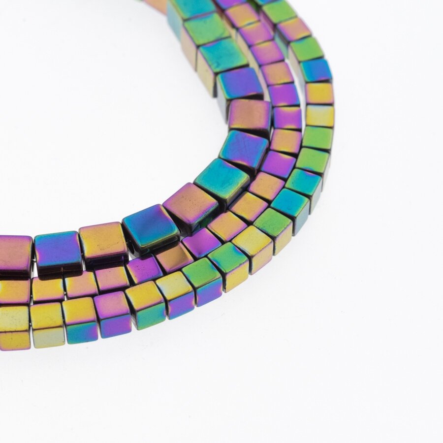 Hematite, Reconstituted, Cube Bead, Rainbow, 39-40 cm/strand, 1 mm Hematite, Reconstituted, Cube Bead, Rainbow, 39-40 cm/strand, 1 mm