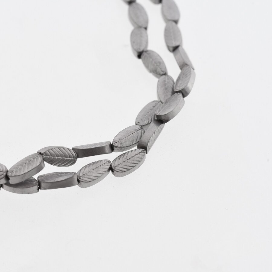 Hematite, Reconstituted, Matte Carved Leaf Bead, Nickel Grey, 39-40 cm/strand, 4x8 mm
