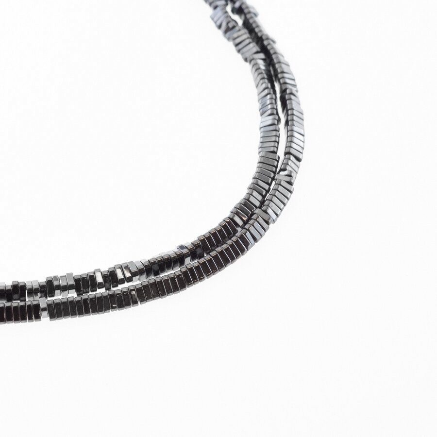 Hematite, Reconstituted, Triangle Rondelle Bead, Black, 39-40 cm/strand, 3x1 mm Hematite, Reconstituted, Triangle Rondelle Bead, Black, 39-40 cm/strand, 3x1 mm
