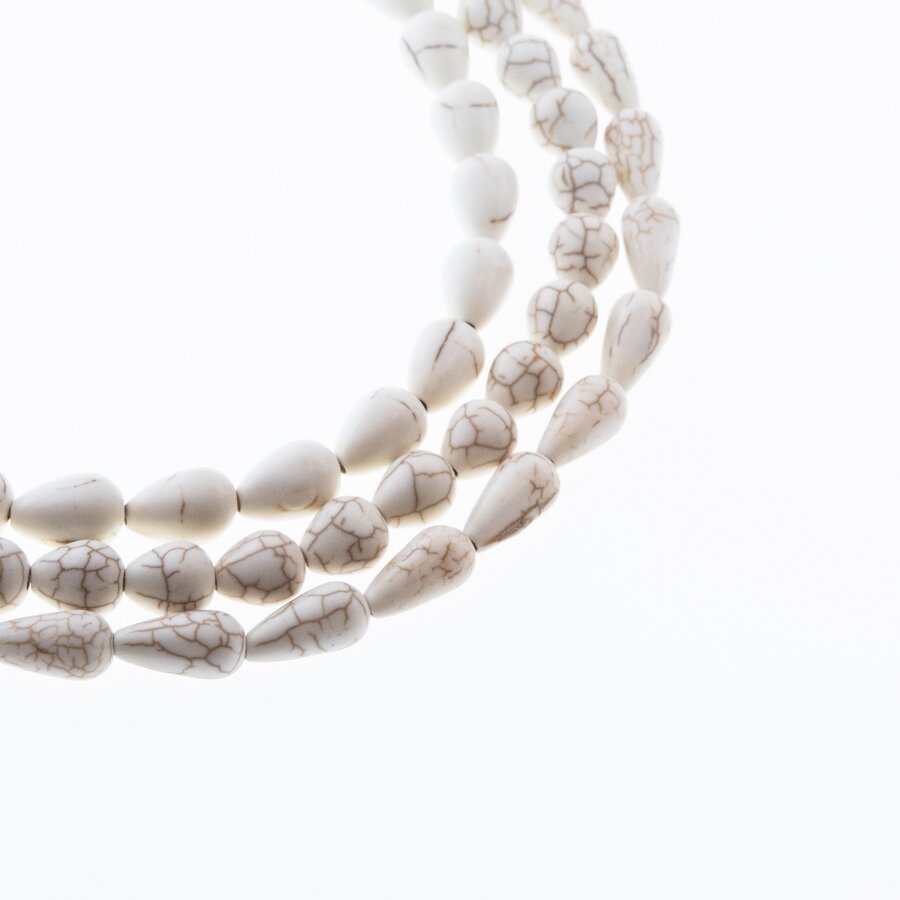 Howlite, Imitation, Teardrop Bead, Beige, 37-39 cm/strand, 7x14, 8x10, 8x12 mm Howlite, Imitation, Teardrop Bead, Beige, 37-39 cm/strand, 7x14, 8x10, 8x12 mm