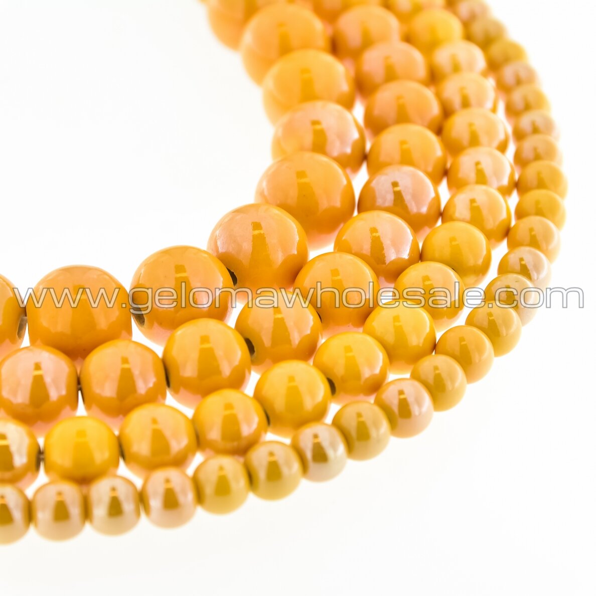 Keramika, apvali forma, #A11 geltono abrikoso atspalvio, apie 55 vnt./gija, 6, 8, 10, 12, 14, 16, 18, 20, 28, 32, 35 mm