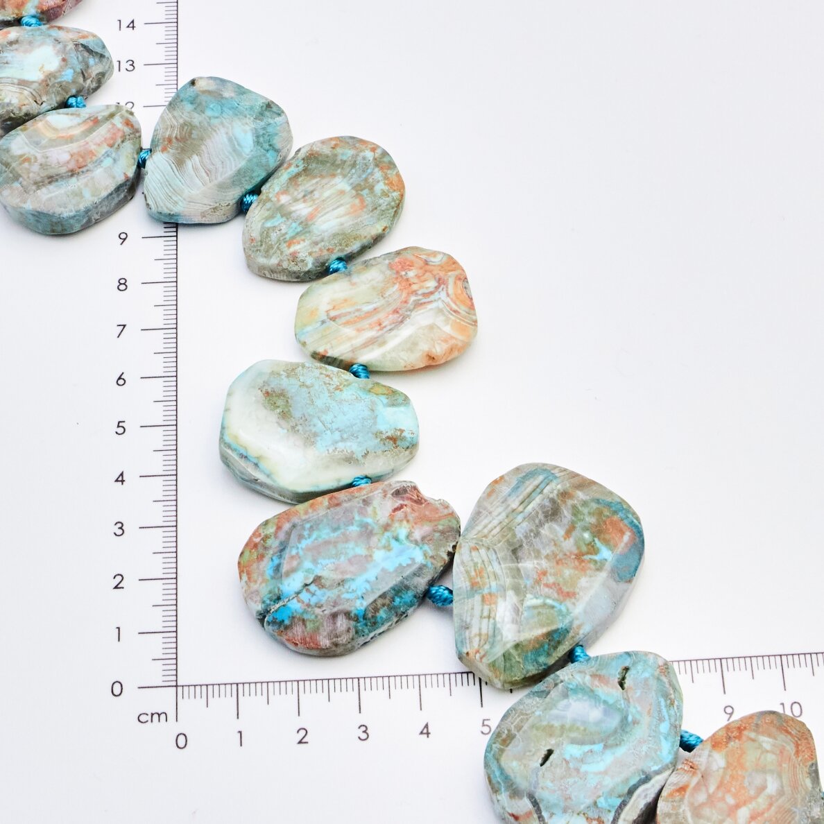 Quartz Agate, Faceted Oval, Turquoise, 37-40 cm/strand, thickness up to 5 mm