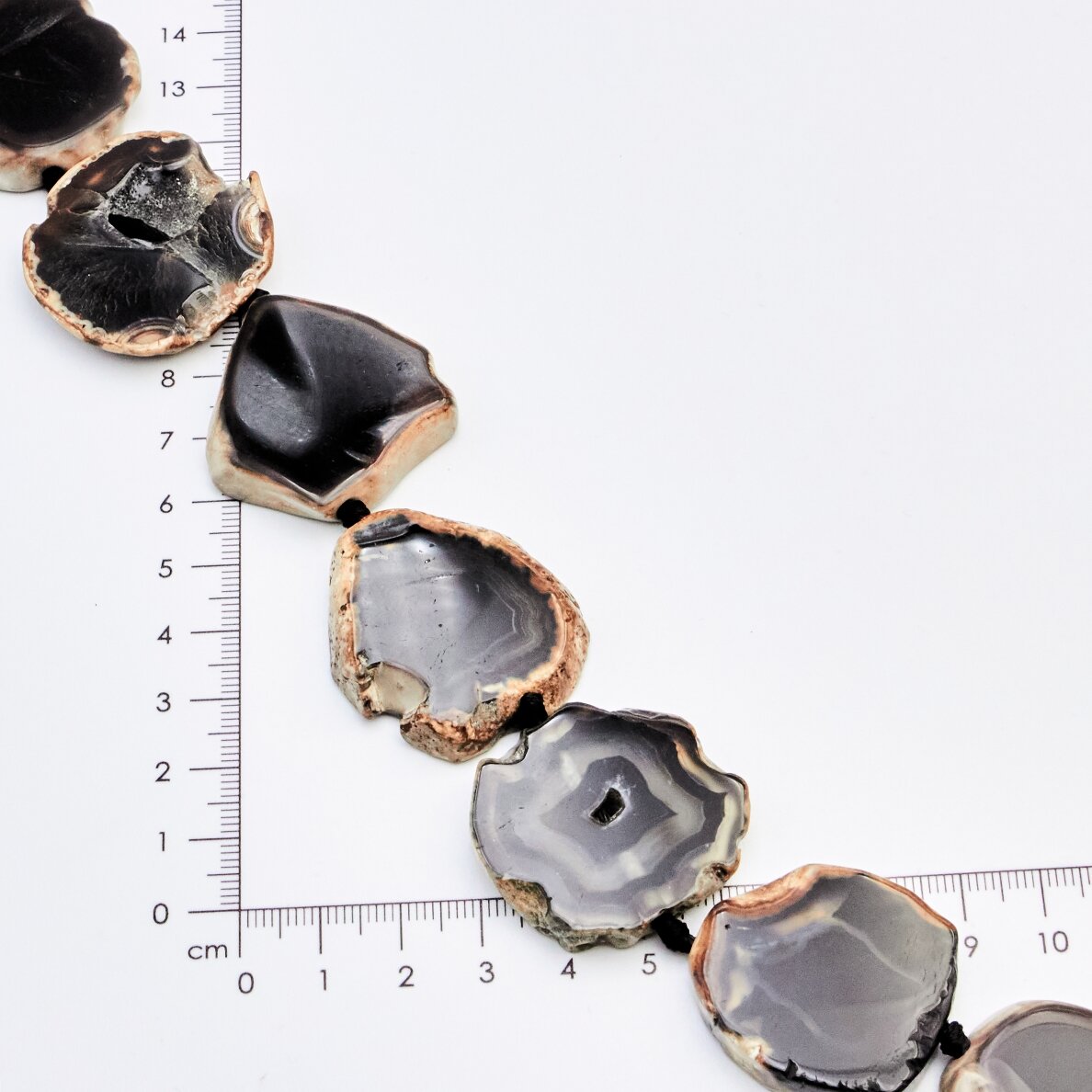 Quartz Agate, Irregular, Brown, 37-40 cm/strand, thickness up to 5 mm