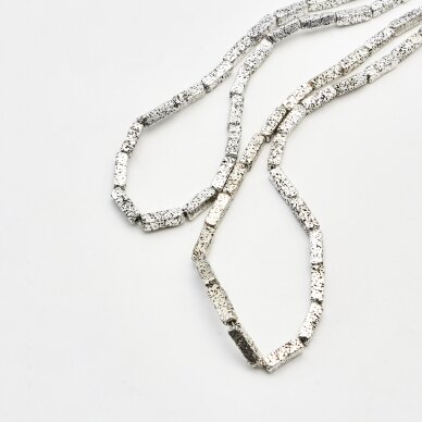 Lava, nat_rali, galvanizuota, kvadratinio vamzd_io forma, senovinio sidabro spalva, 37-39 cm/gija, apie 4x13 mm Lava, nat_rali, galvanizuota, kvadratinio vamzd_io forma, senovinio sidabro spalva, 37-39 cm/gija, apie 4x13 mm