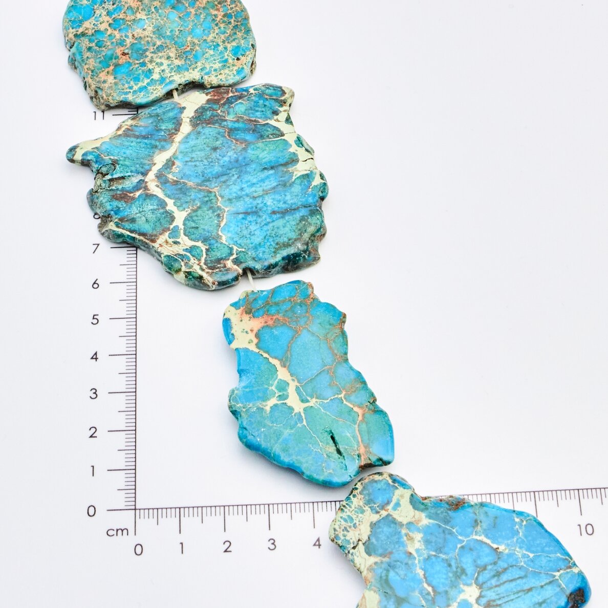 Magnesite, Irregular, Turquoise, 37-40 cm/strand, thickness up to 5 mm
