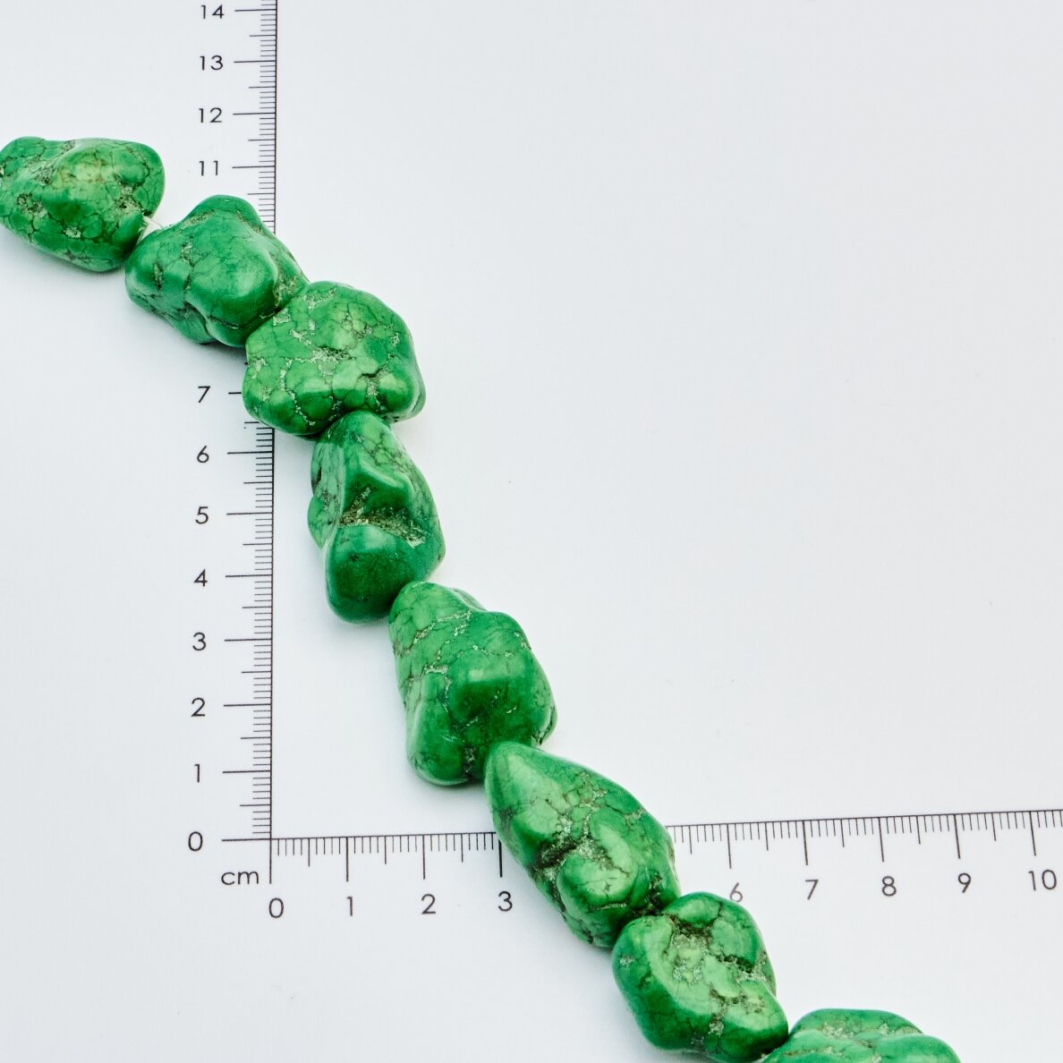 Magnesite, Irregular, Green, 37-40 cm/strand, thickness up to 5 mm