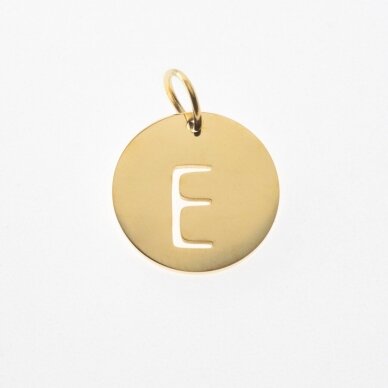 Nerūdijančio plieno pakabukas raidė 'E', paauksuotas, auksinė spalva, diametras-12 mm, skylės dydis-4 mm
