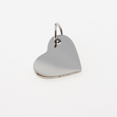 Nerūdijančio plieno pakabukas širdelė, sidabrinė spalva, plotis-10.5 mm, ilgis-14.5 mm, skylės dydis-4 mm