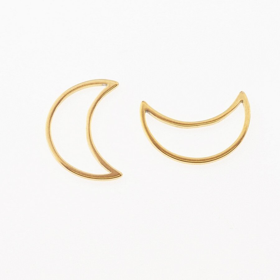 Stainless steel silver moon pendant, gold plated, gold color, length-32 mm Stainless steel silver moon pendant, gold plated, gold color, length-32 mm