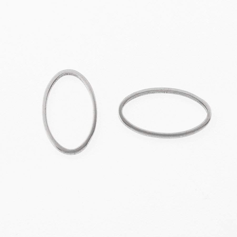 Nerūdijančio plieno ovalo formos pakabukas, sidabrinė spalva, ilgis-33 mm Nerūdijančio plieno ovalo formos pakabukas, sidabrinė spalva, ilgis-33 mm