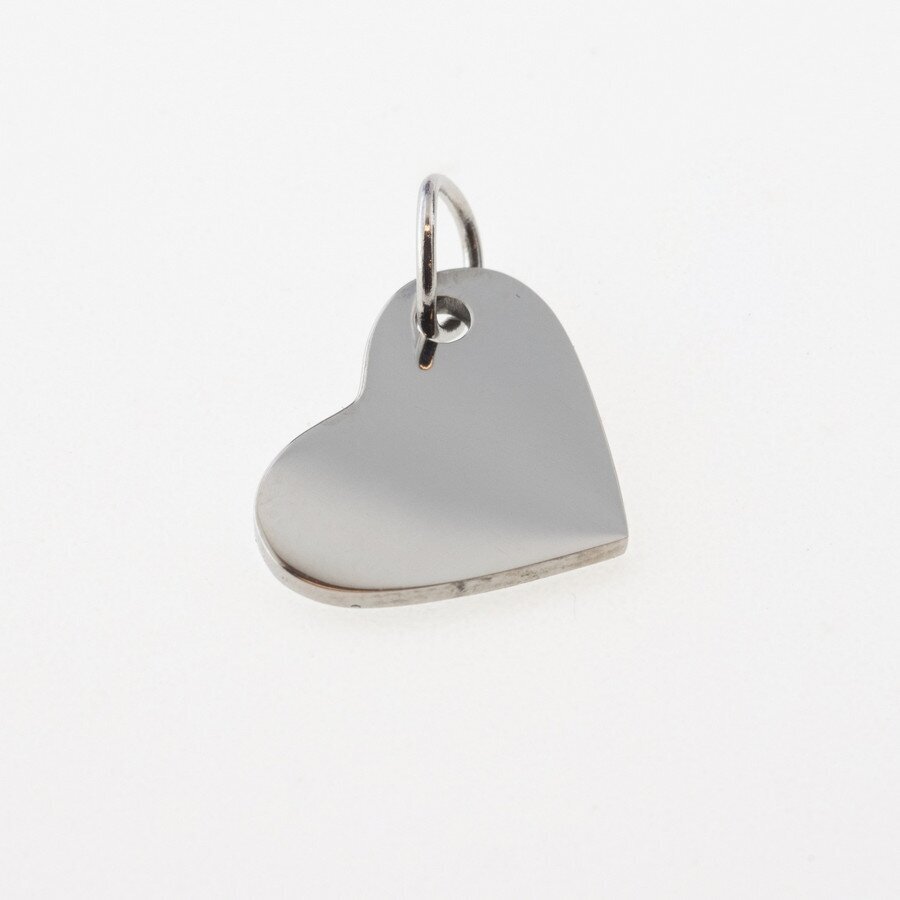 Stainless steel heart pendant, silver color, wide-10.5 mm, length-14.5 mm, hole size-4 mm Stainless steel heart pendant, silver color, wide-10.5 mm, length-14.5 mm, hole size-4 mm