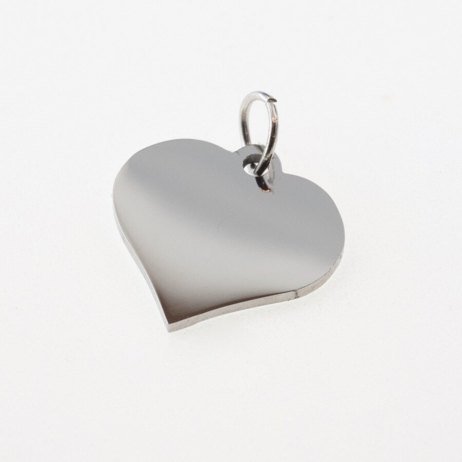 Stainless steel heart pendant, silver color, wide-14 mm, length-17 mm, hole size-4 mm Stainless steel heart pendant, silver color, wide-14 mm, length-17 mm, hole size-4 mm