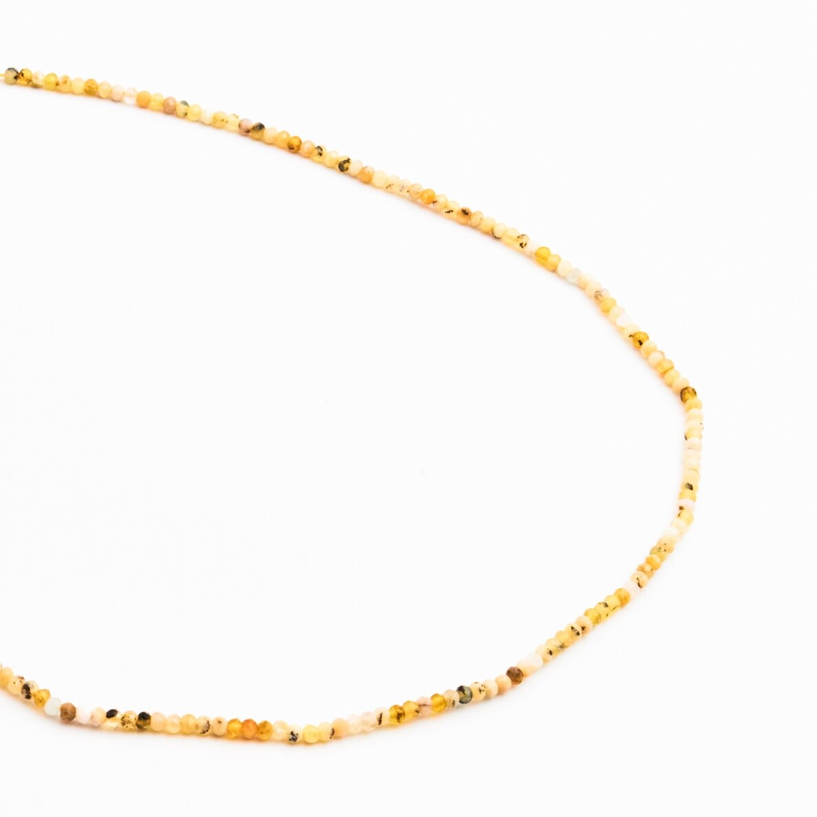 Opalas, natūralus, B kokybė, briaunuotas, abacus rondelės forma, 37-39 cm/gija, 3x2 mm Opalas, natūralus, B kokybė, briaunuotas, abacus rondelės forma, 37-39 cm/gija, 3x2 mm