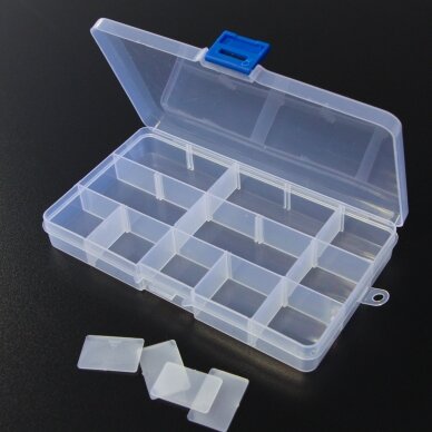 Plastic box with compartments, 17x10x2 cm size, 15 compartments