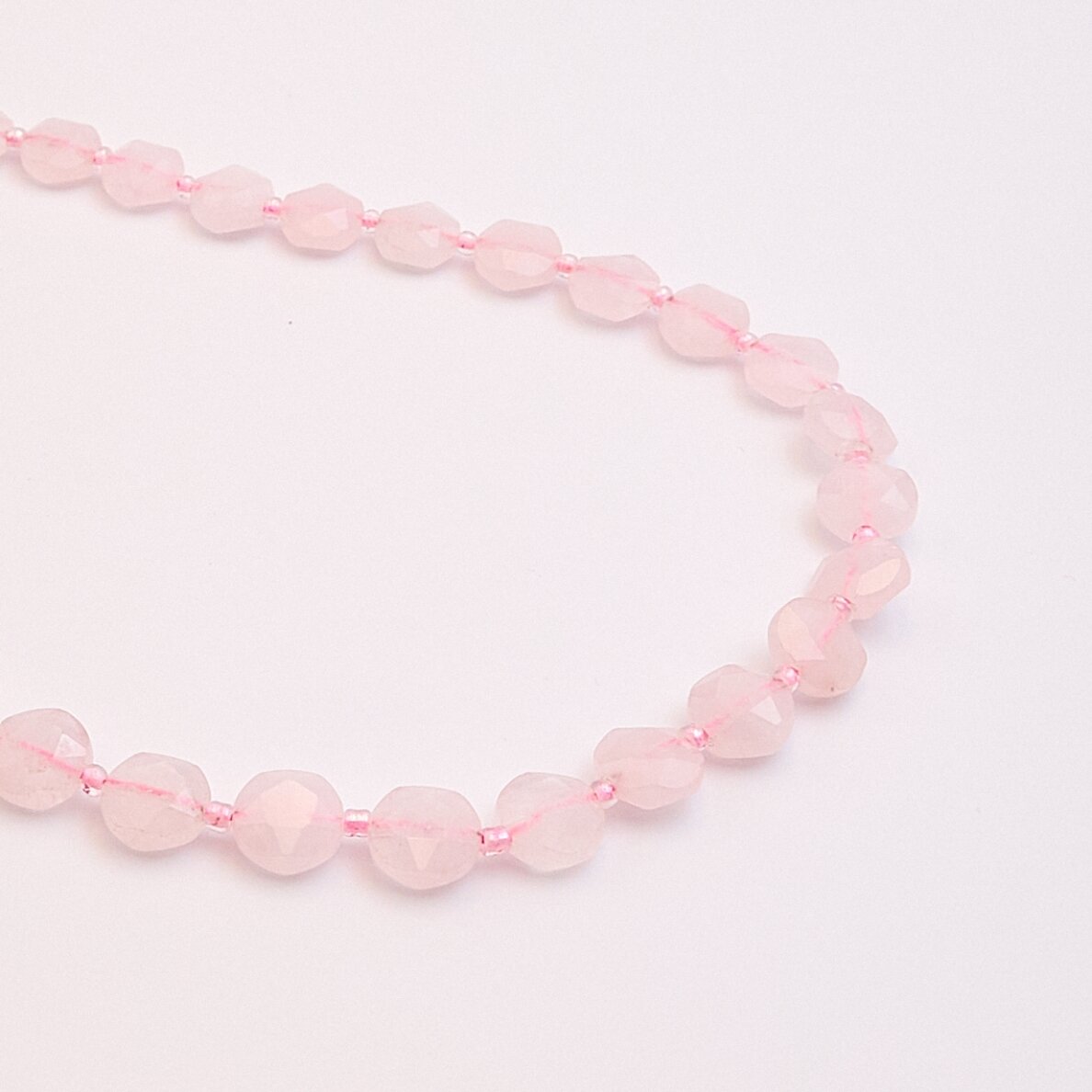 Rose Quartz, natural, B quality, faceted, puffed disc bead, 37-39 cm/string, 10 mm Rose Quartz, natural, B quality, faceted, puffed disc bead, 37-39 cm/string, 10 mm