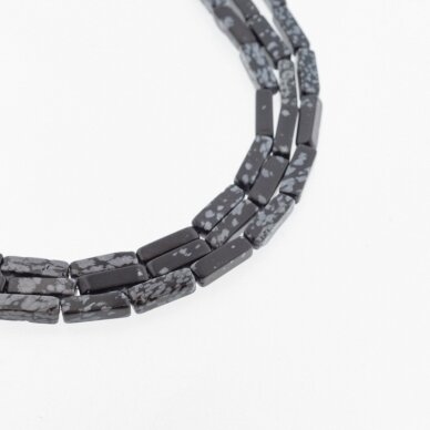 Snaiginis obsidianas, natūralus, AB kokybė, kvadratinio vamzdžio forma, juodai balta spalva, 37-39 cm/gija, 4x13 mm Snaiginis obsidianas, natūralus, AB kokybė, kvadratinio vamzdžio forma, juodai balta spalva, 37-39 cm/gija, 4x13 mm