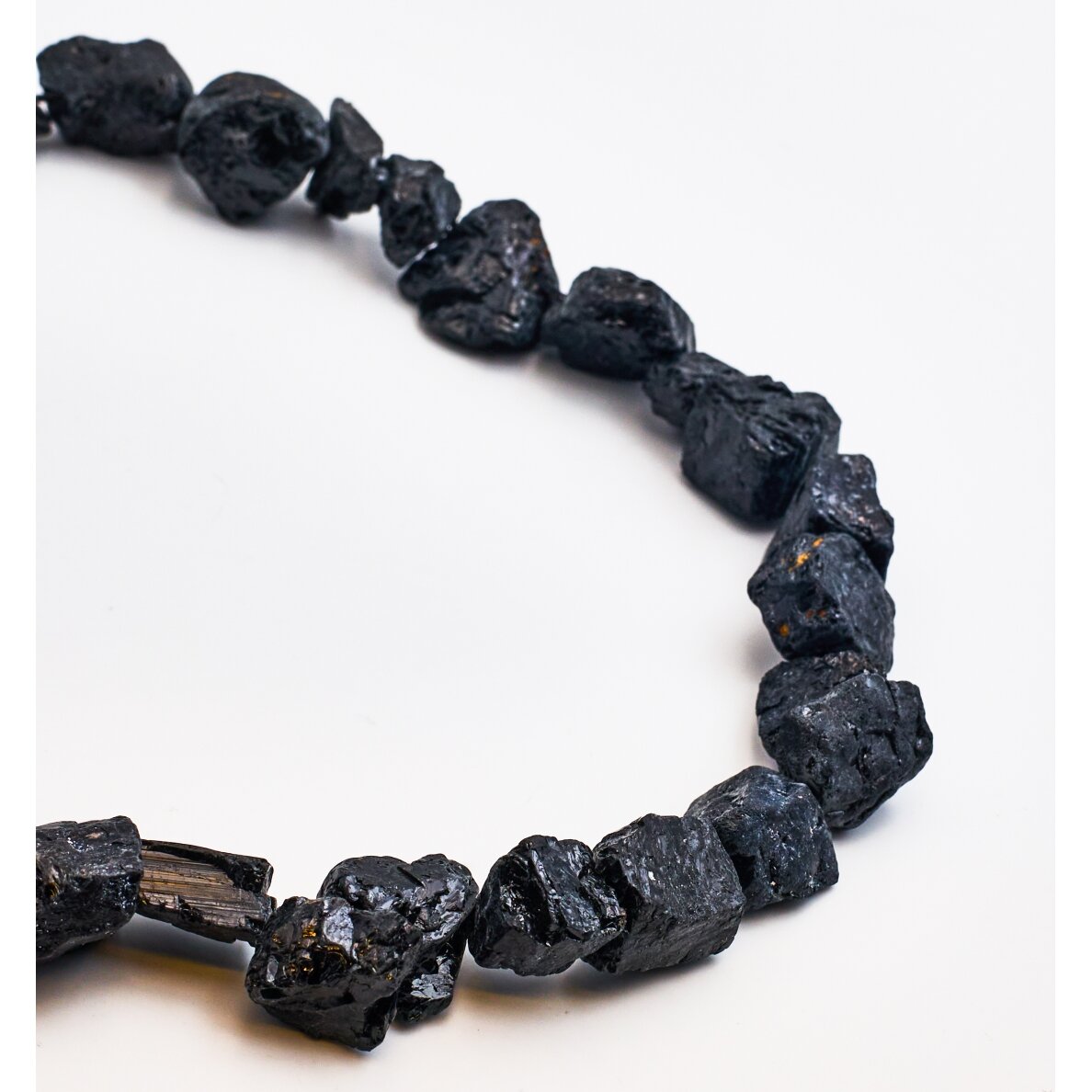 Tourmaline, 39-40cm/strand, about 12x20–18x25 mm